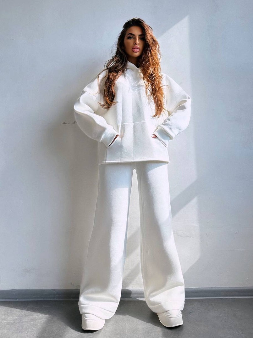 Damen Scuba-Fleece Lounge-Set mit Oversize-Kapuzenpullover und weiter Flare-Hose – Auréline