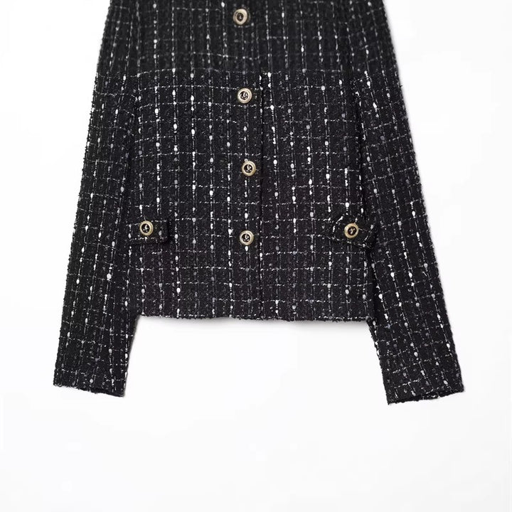 Damen kurze Bouclé‑Tweed‑Jacke mit Stehkragen, Zierknöpfen und Pattentaschen Echo Archiv