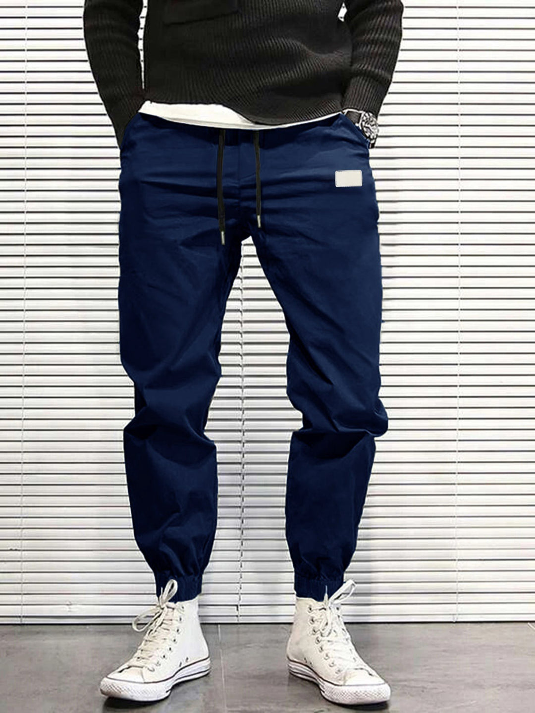 Herren Sportliche Jogginghose mit praktischen Taschen und elastischem Bund Echoarchiv