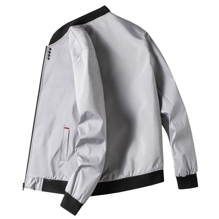 Herren modische Freizeitjacke mit hohem Kragen und seitlichem Reißverschluss Echoarchiv