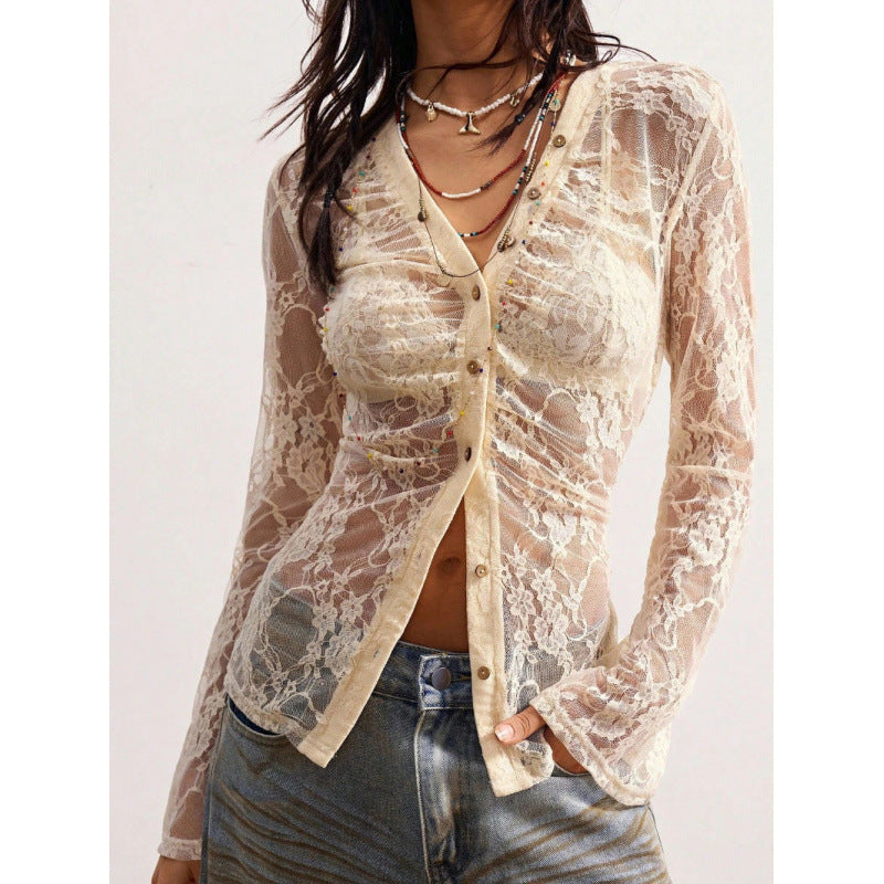 Damen Spitzenbluse mit zarter Wirkung und Knopfdetails Echo Archiv