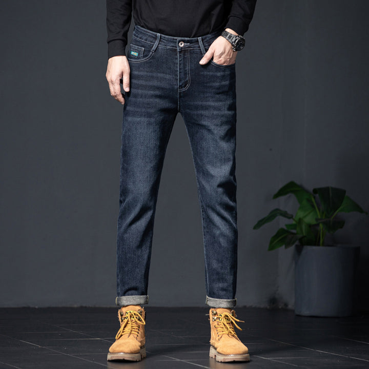 Herren Slim Fit Jeanshose mit hohem Tragekomfort und modischem Look Echoarchiv