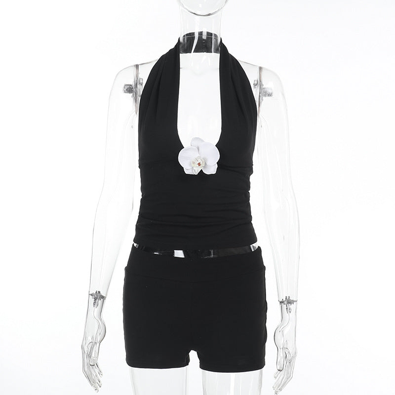 Damen stylischer Halter-Badeanzug mit raffiniertem V-Ausschnitt Echo Archiv