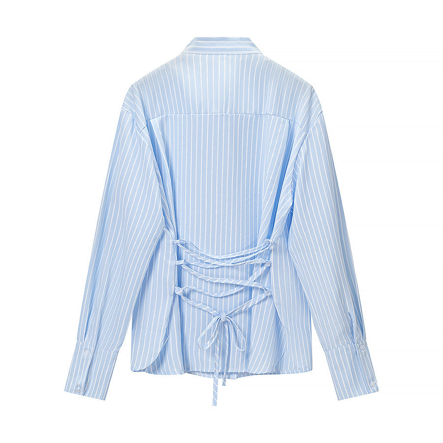 Damen Gestreifte Bluse mit Schleifenkragen und durchgehender Knopfleiste Echo Archiv