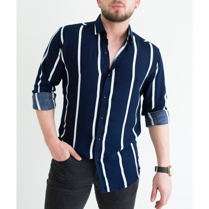 Herren Modernes Langarmhemd mit stylischem Streifenmuster Echoarchiv