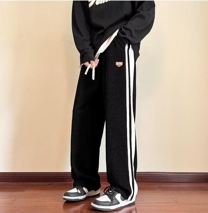 Herren Bequeme Chino-Hose mit Kontraststreifen Echoarchiv