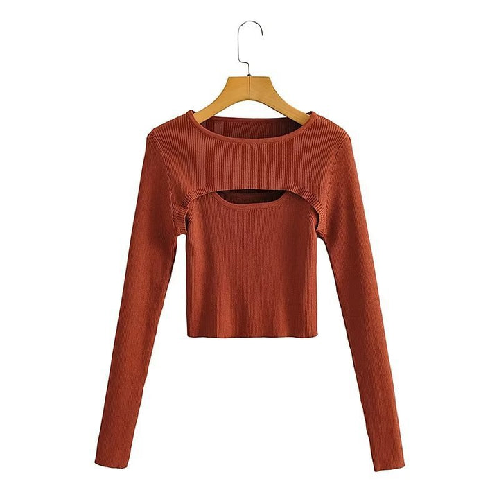 Damen Kurz geschnittenes Rippstrick-Top mit asymmetrischen Cut-Outs und Rundhalsausschnitt Echo Archiv