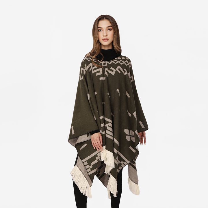 Damen Oversize Poncho im Boho‑Stil mit V‑Ausschnitt, Jacquard‑Muster und langen Fransen – Avérine