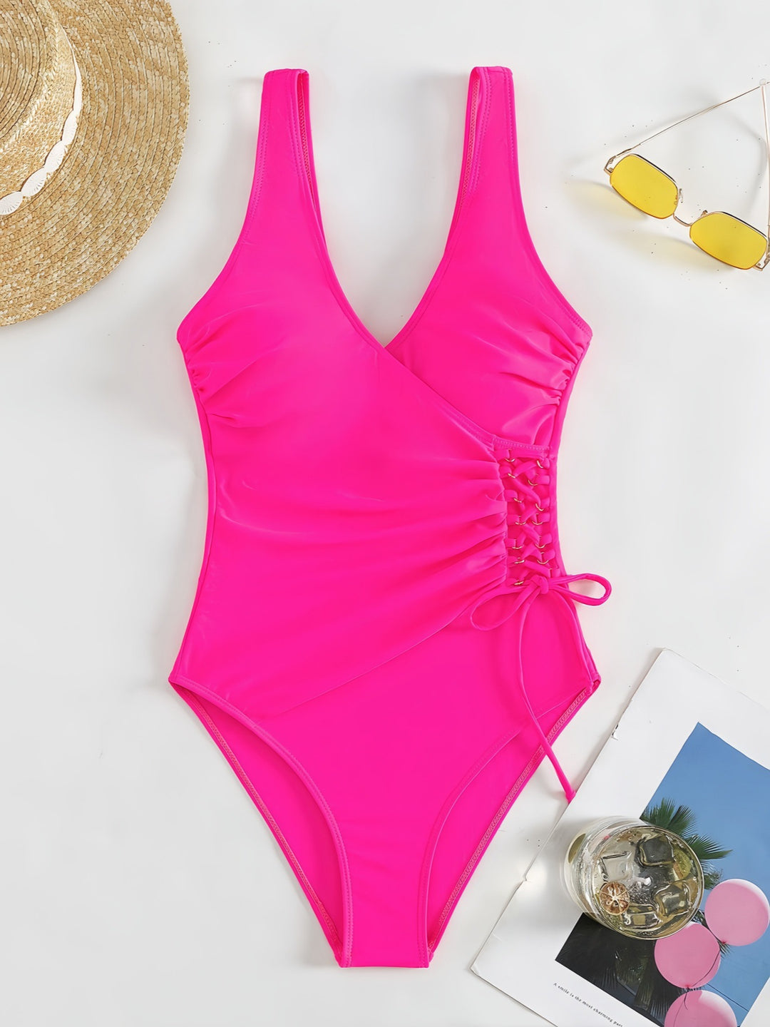 Damen Einteiliger Badeanzug mit raffiniertem Wickeldesign Echo Archiv