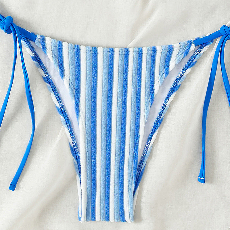 Damen Triangel-Bikini mit raffinierten Streifen und verspielten Schleifen Echo Archiv