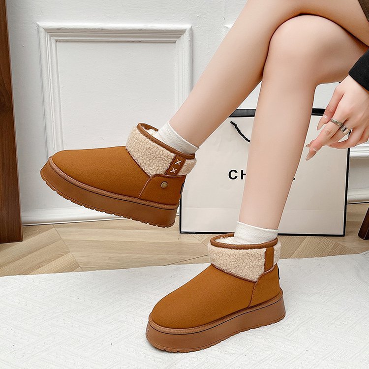 Damen Gefütterte Plateau-Stiefelette mit Teddykragen und Slip-On-Schaft Echo Archiv