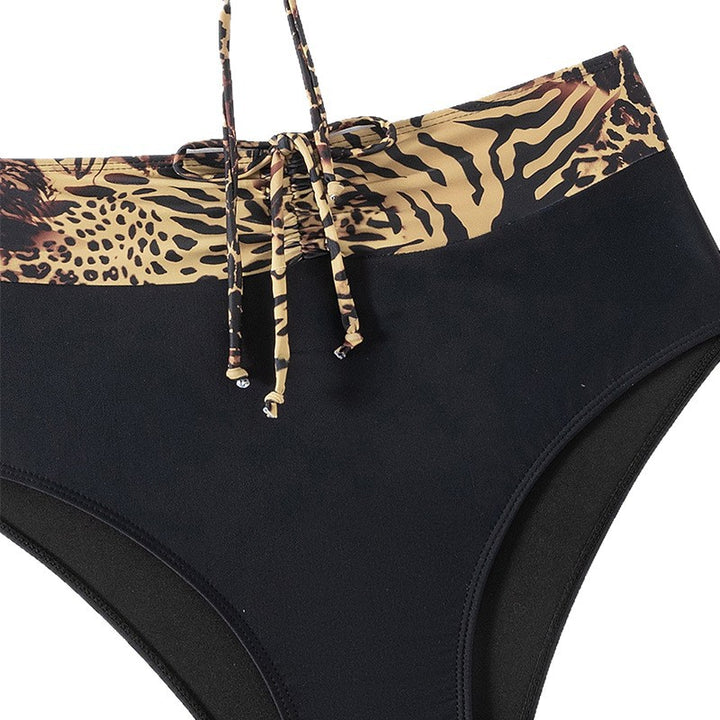 Damen hochgeschnittener Bikini mit dekorativem Rüschendetail Echo Archiv