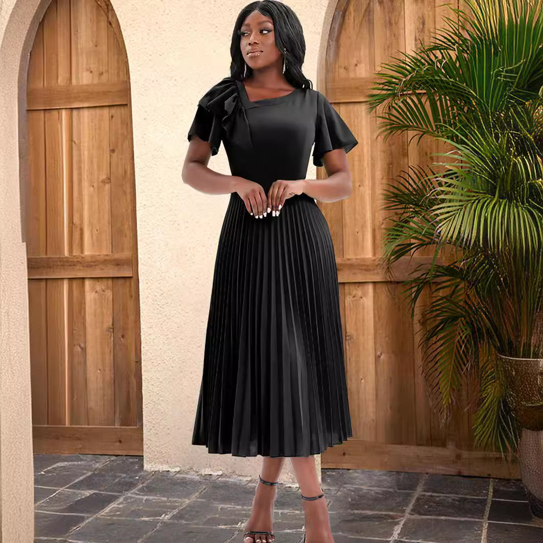 Damen Plissee-Kleid mit asymmetrischem Schnitt und eleganter Rüsche Echo Archiv
