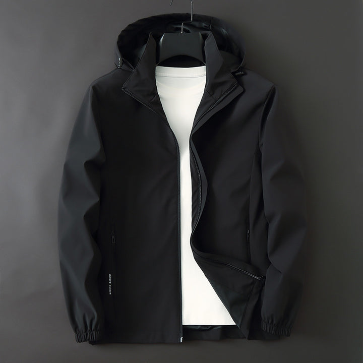 Herren Funktionale Slim‑Softshell‑Kapuzenjacke mit wasserabweisender Beschichtung und elastischen Bündchen Echo Archiv