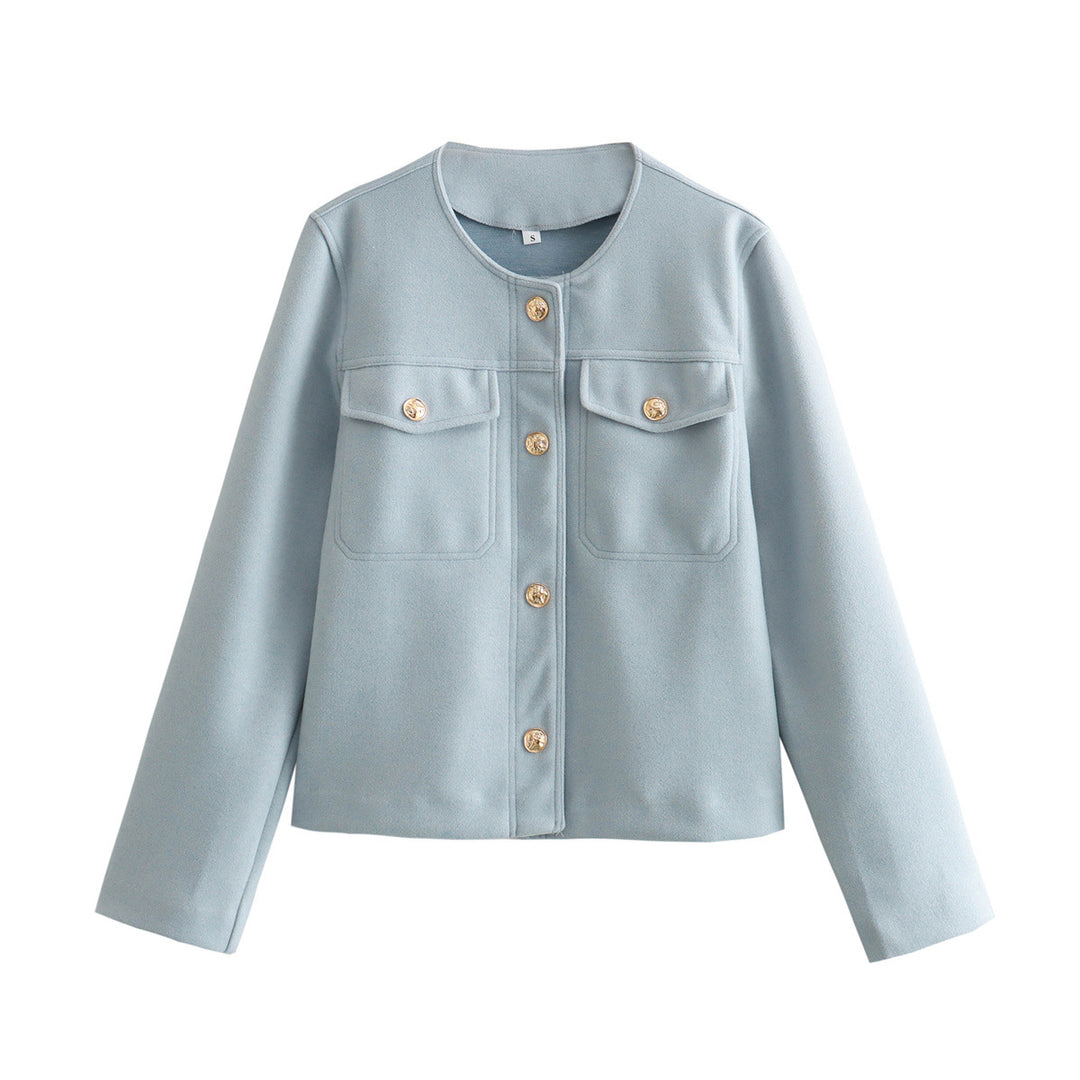 Damen strukturierte Kurzjacke mit Rundhals, Brusttaschen und dekorativer Metallknopfleiste – Célinea