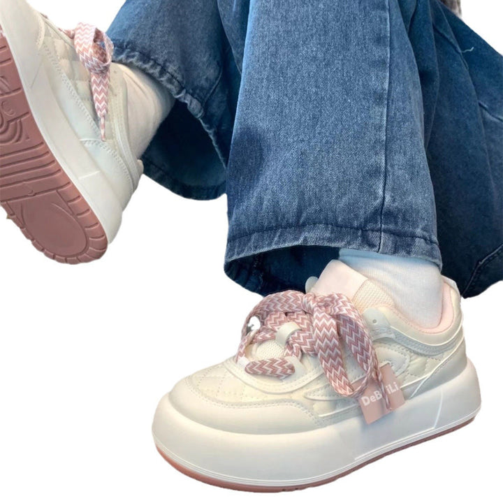 Damen Sportliche Sneaker mit modischem Obermaterial und innovativem Schnürdesign Echo Archiv