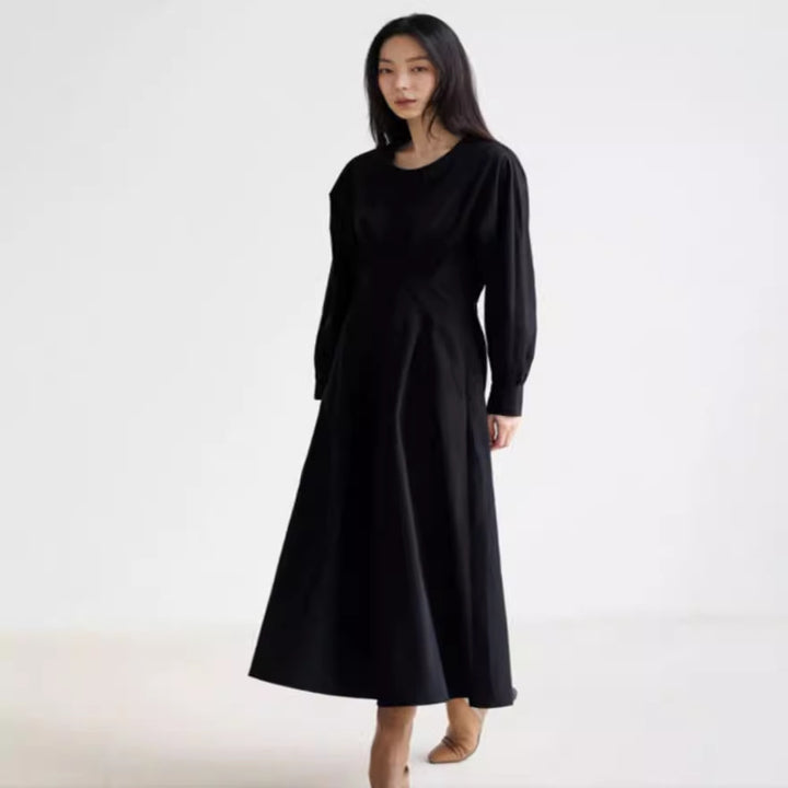 Damen Maxikleid mit Taillenabnähern, Rundhalsausschnitt und voluminösen Manschetten Echoarchiv