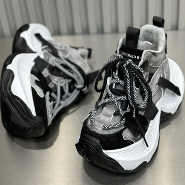 Damen Chunky Plateau-Sneaker mit mehrlagiger sculpted Sohle und Wildleder‑Mesh‑Details Echo Archiv