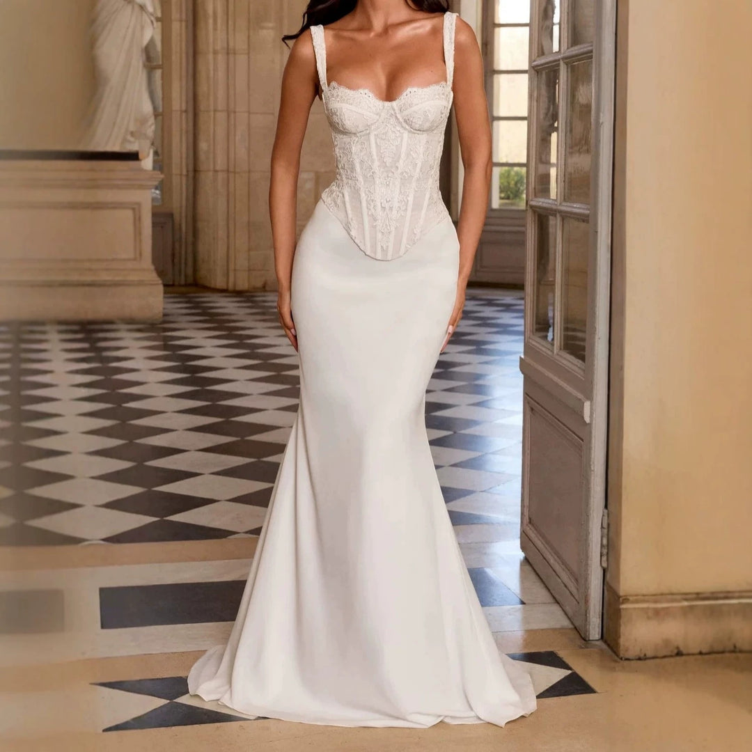 Damen Elegantes Hochzeitskleid mit Korsett-Detail Echo Archiv