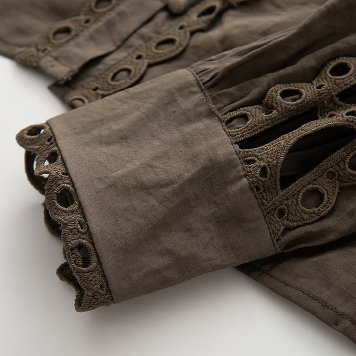 Damen Bluse mit Spitzen‑Cutouts, feiner Knopfleiste und Ballonärmeln Echoarchiv