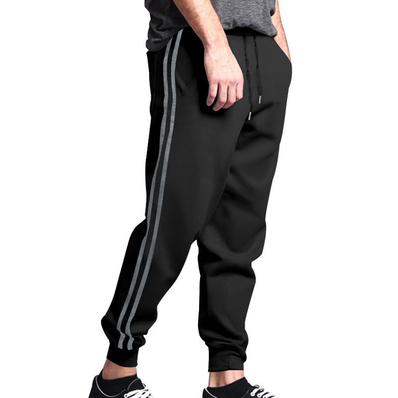 Herren Sportliche Jogginghose mit seitlichen Streifen Echoarchiv