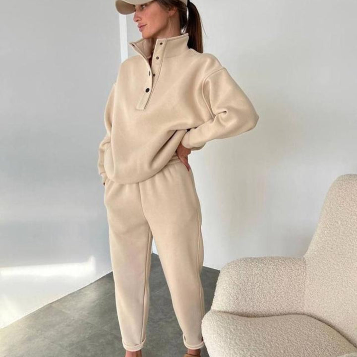 Damen nan kuscheliges Oversize Fleece-Set mit Stehkragen und Jogger Echo Archiv