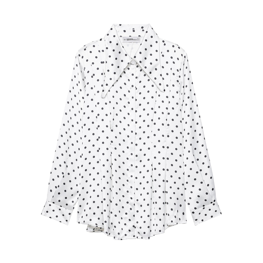 Damen Oversized Satinbluse mit übergroßem spitzem Kragen und Plissée-Detail Echoarchiv