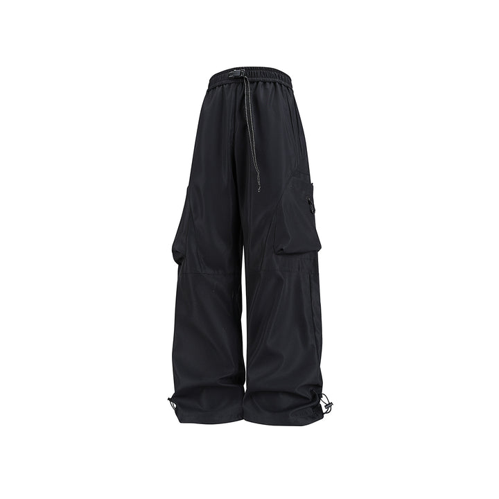 Herren Baggy-Cargo-Hose im Tech-Utility-Stil mit großvolumigen Klapptaschen, elastischem Bund und verstellbarem Kordelsaum Echo Archiv