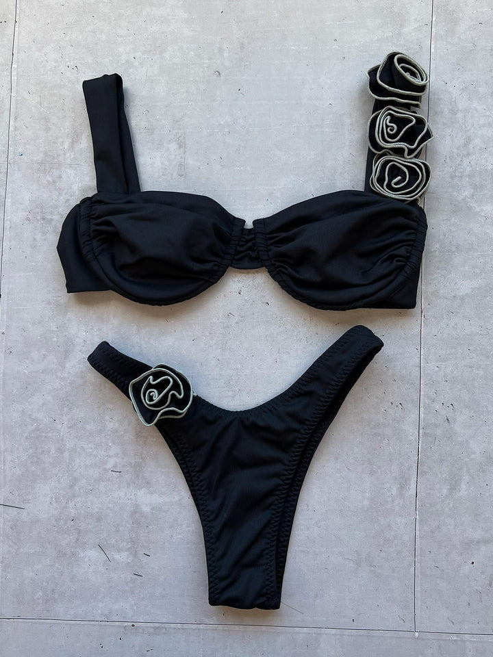 Damen Bikini mit floralen Applikationen Echo Archiv