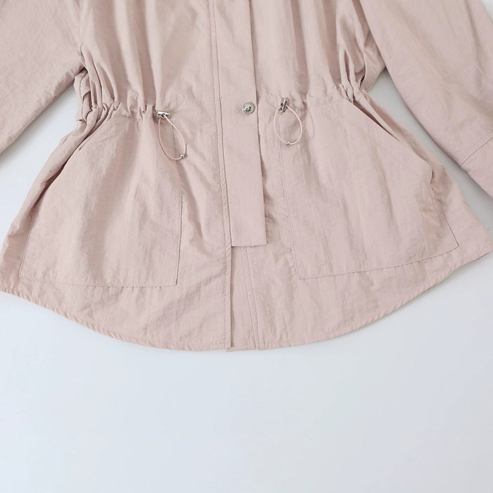 Damen Leichte Taillierte Übergangsjacke mit Tunnelzug, Stehkragen und Ballonärmeln Echoarchiv