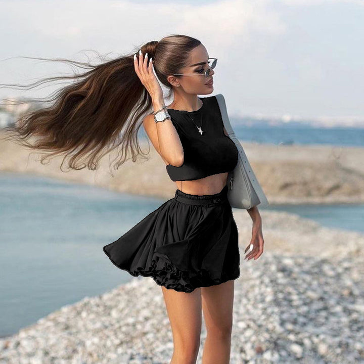 Damen Sportliches Crop-Top und Skaterrock Set Echo Archiv