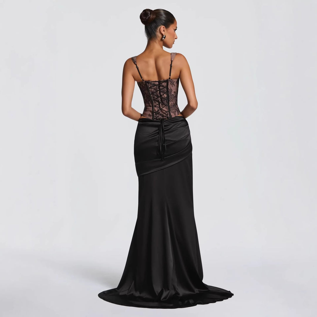 Damen Elegantes Abendkleid mit Korsett-Oberteil und drapiertem Rock Echo Archiv