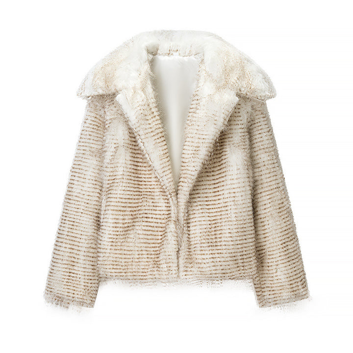 Damen nan kurze Kunstfelljacke mit gestreifter Struktur, oversized Schalkragen und softer Innenseite Echo Archiv