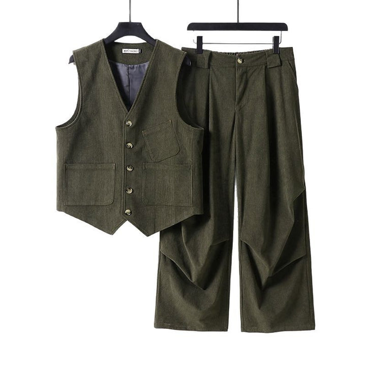 Herren Zweiteiliges Weste‑und Bundfaltenhose-Set im modernen Workwear-Stil Echoarchiv