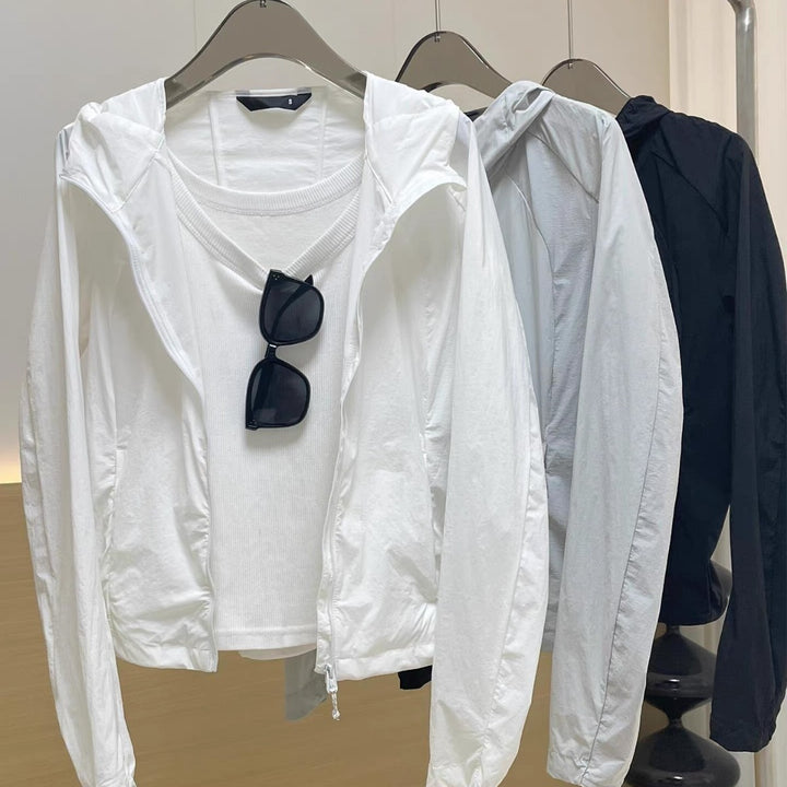 Damen Leichte Kapuzen-Windjacke mit Reißverschluss und verstellbarem Saum Echoarchiv