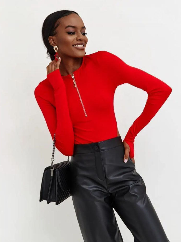Damen Langarm-Bodys mit Reißverschluss und seitlichem Cut-Out Echo Archiv