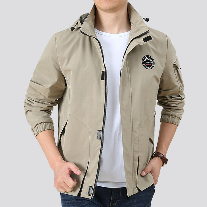 Herren Leichter Urbaner Softshell-Hoodie mit Ärmeltasche und hohem Stehkragen Echoarchiv