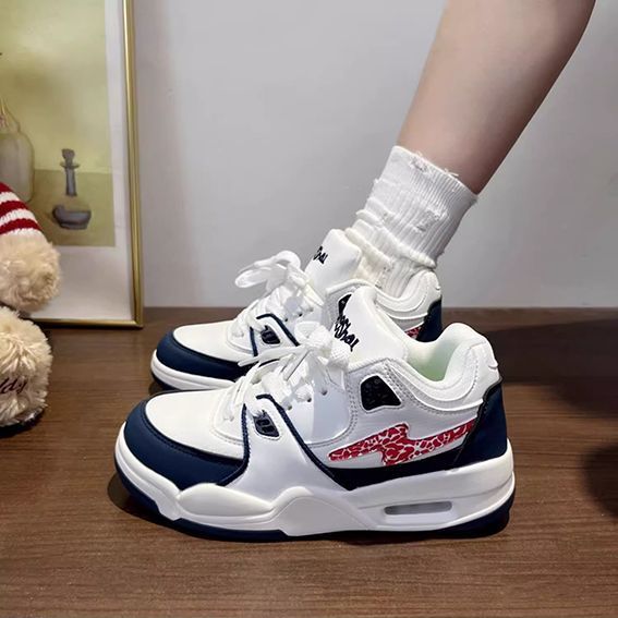 Damen Sportliche Freizeitsneaker mit luftiger Netzstruktur und hochdämpfender Innensohle Echo Archiv