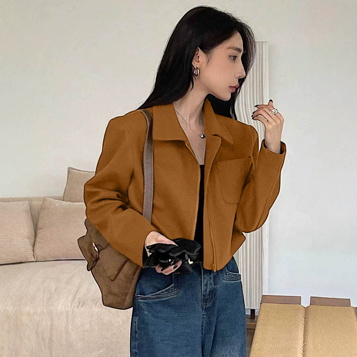 Damen Kurzjacke aus Wildlederimitat mit Reißverschluss und Hemdkragen – Célinea