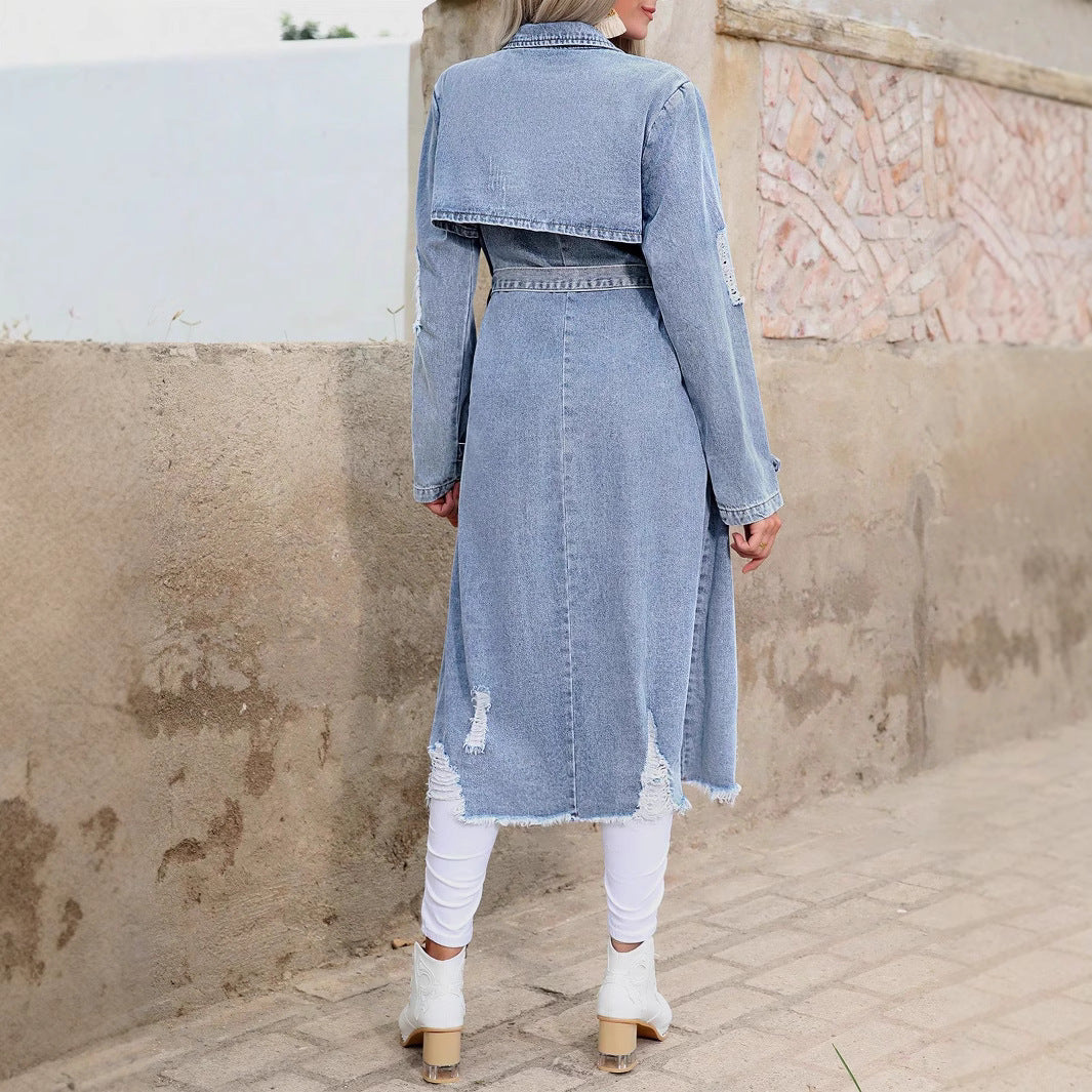Damen Langer Denim-Trenchcoat mit Distressed-Saum und Doppelreihiger Knopfleiste Echo Archiv