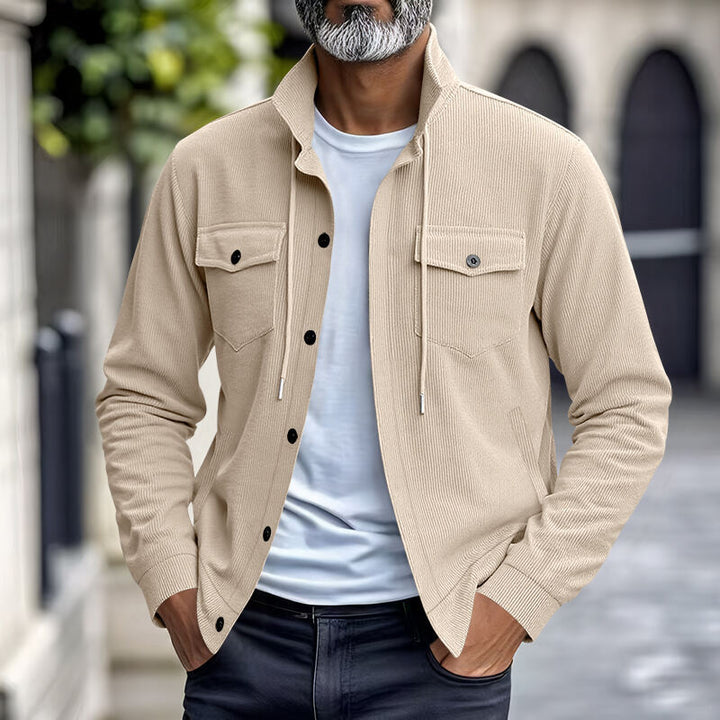 Herren Cordjacke mit vertikaler Struktur und praktischen Brusttaschen Echoarchiv