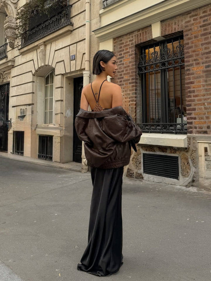 Damen Elegantes Abendkleid mit tiefem Rückenausschnitt und feinen Trägerdetails Echo Archiv