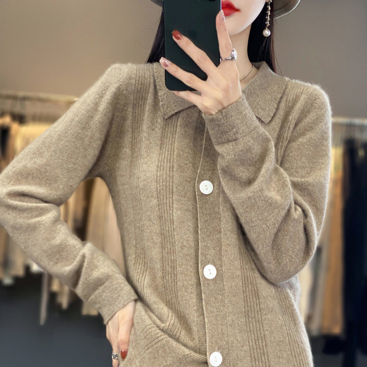 Damen Knopfcardigan mit Hemdkragen und feiner Längsrippenstruktur Echoarchiv
