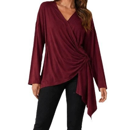 Damen Wickelshirt mit seitlicher Knotenpartie, V‑Ausschnitt und asymmetrischem Saum – Avérine