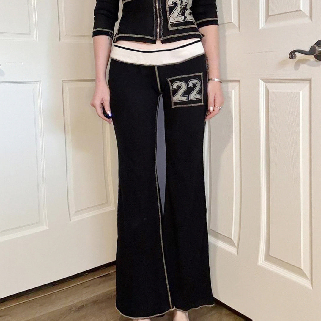 Damen Modische Bootcut-Hose mit elastischem Bund und sportlichen Applikationen Echo Archiv