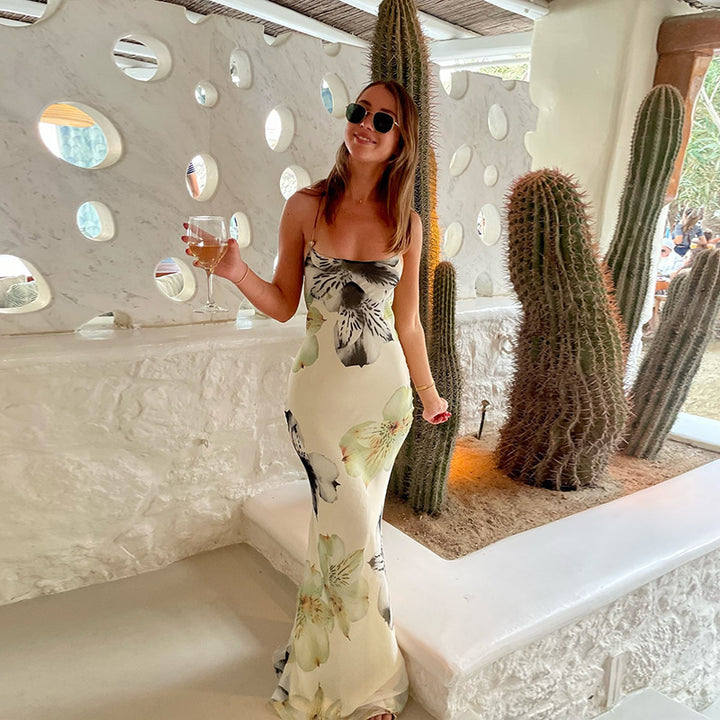 Damen elegantes Maxikleid mit floralem Muster und verstellbaren Spaghetti-Trägern Echo Archiv