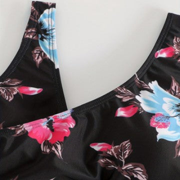 Damen Tankini mit floralen Akzenten Echo Archiv