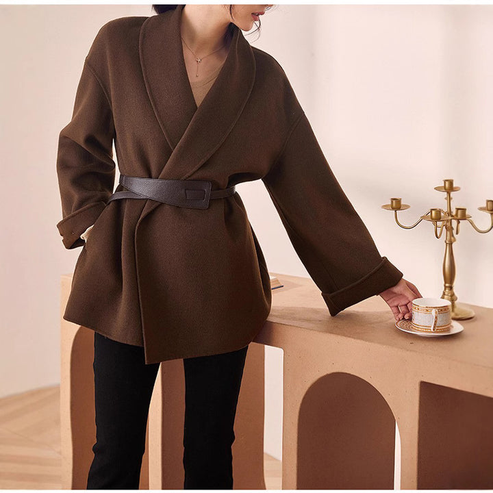 Damen Elegante und lockere Wickeljacke Echoarchiv