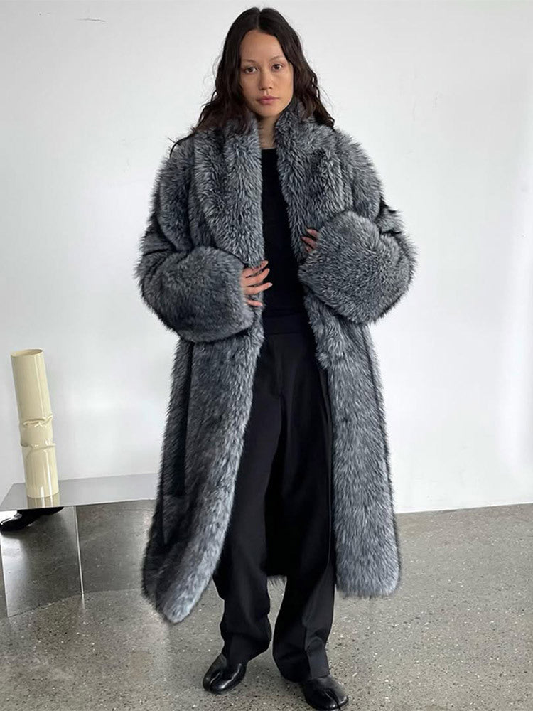 Damen Oversize langer Kunstpelz-Mantel mit voluminösen Ärmeln Echoarchiv