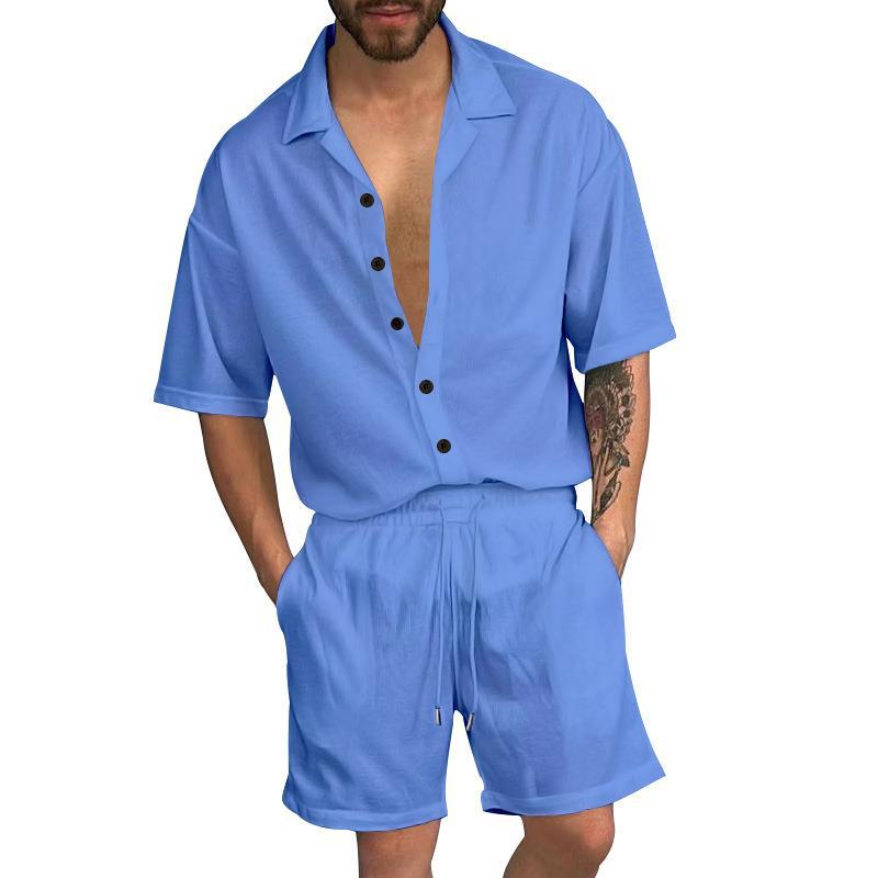 Herren Freizeit-Set mit lässigem Kurzarmhemd und elastischen Shorts Echoarchiv